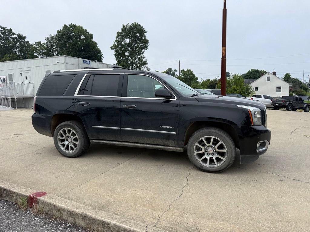 Used 2019 GMC Yukon Denali AWD/4WD image 5