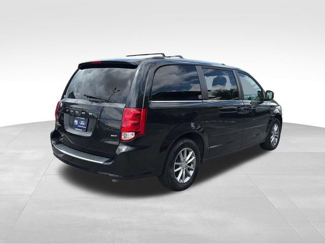 Used 2015 Dodge Grand Caravan SXT FWD image 3