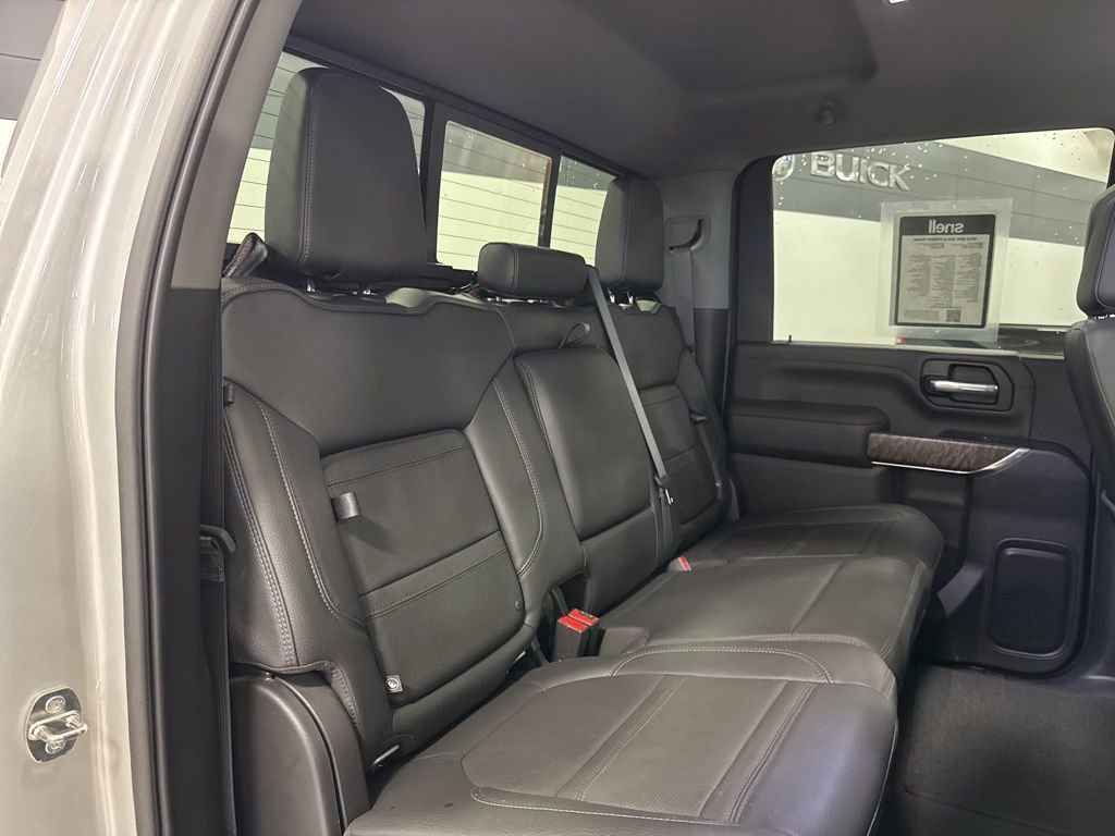 Used 2022 GMC Sierra 3500 Denali AWD/4WD image 12