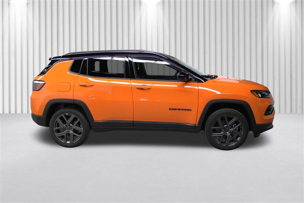 New 2026 Jeep Compass Limited image 2