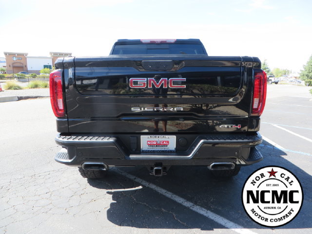 Used 2021 GMC Sierra 1500 AT4 w/ AT4 Value Package AWD/4WD image 4