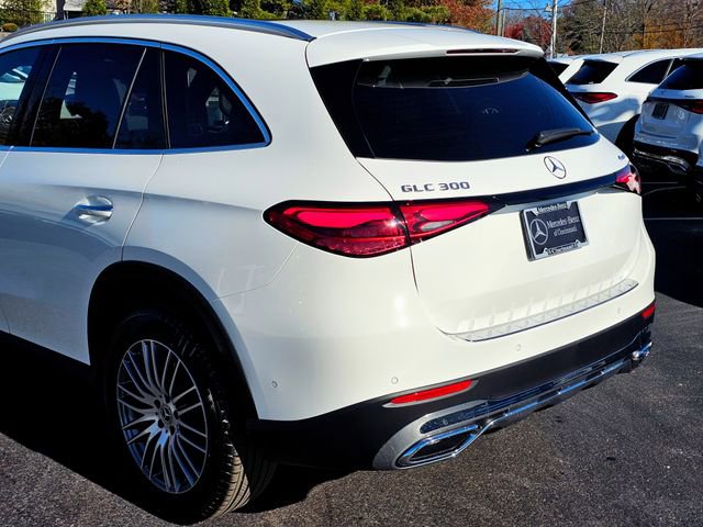 New 2026 Mercedes-Benz GLC 300 4MATIC image 12