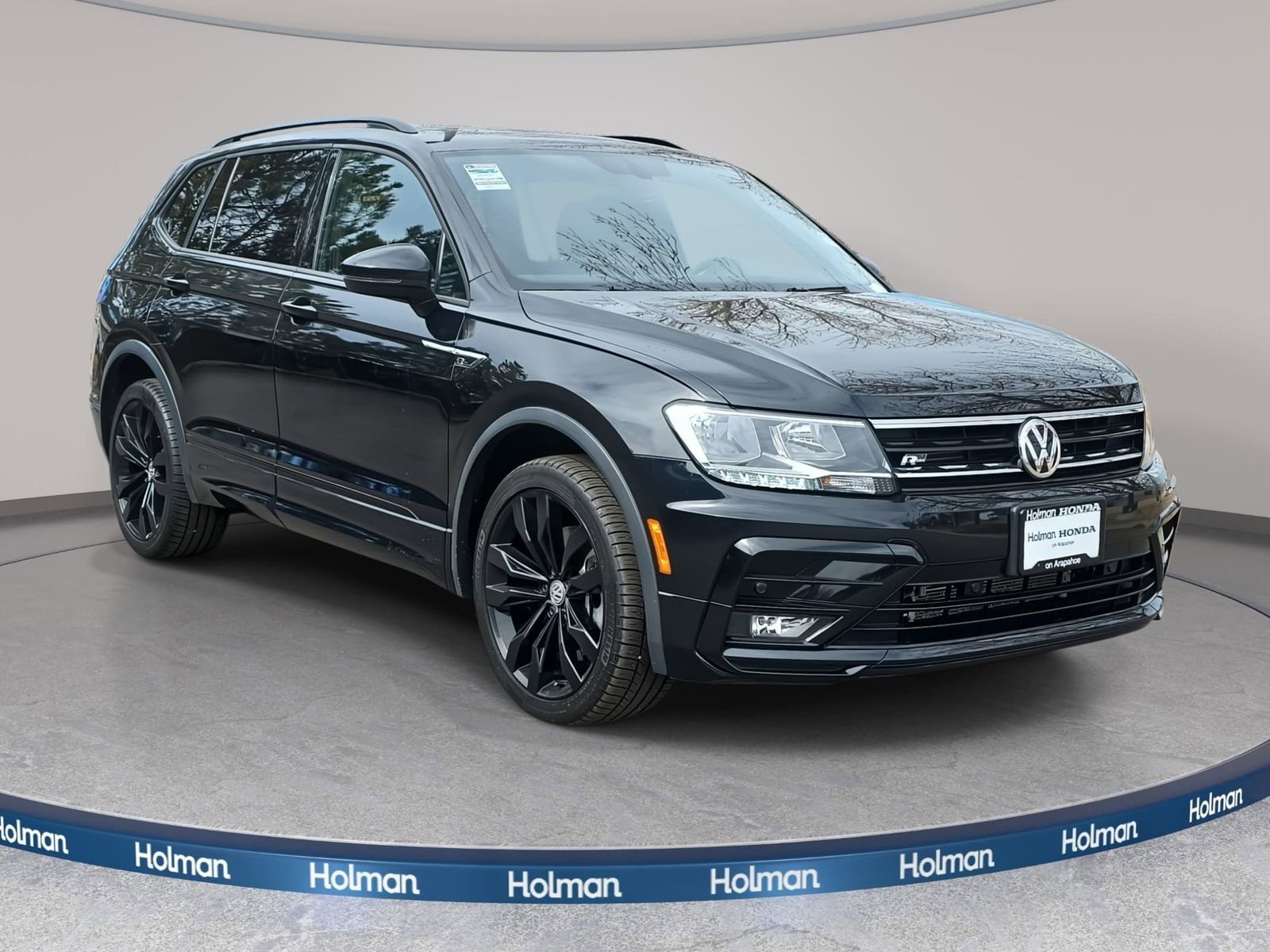 Used 2021 Volkswagen Tiguan SE R-Line image 9