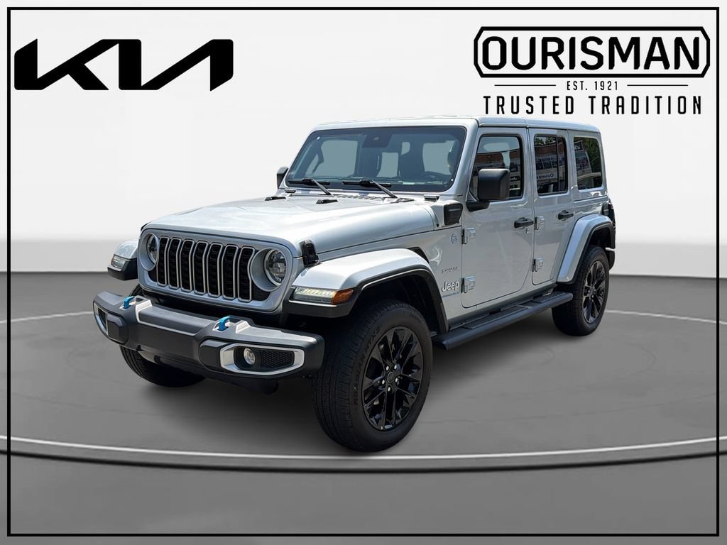 Used 2024 Jeep Wrangler Unlimited Sahara AWD/4WD image 2