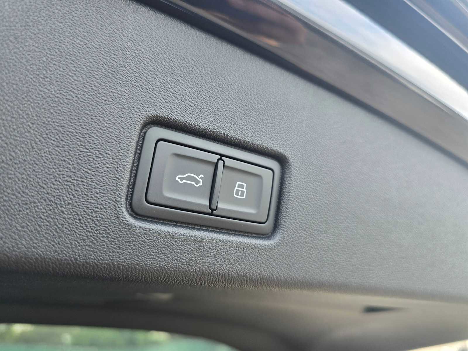 New 2026 Audi Q4 e-tron Premium Plus image 19