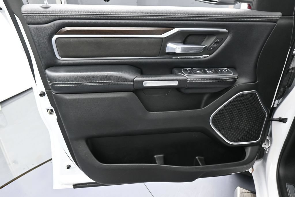 Used 2022 RAM 1500 Laramie RWD image 15