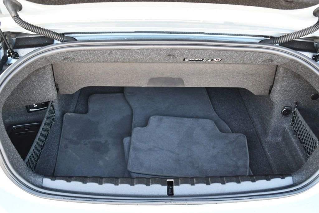 Used 2023 BMW M440i Convertible w/ Premium Package image 17