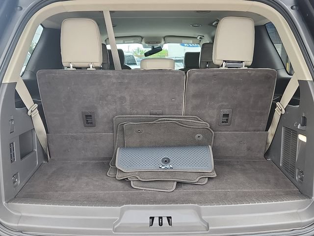 Used 2018 Ford Expedition Limited AWD/4WD image 24