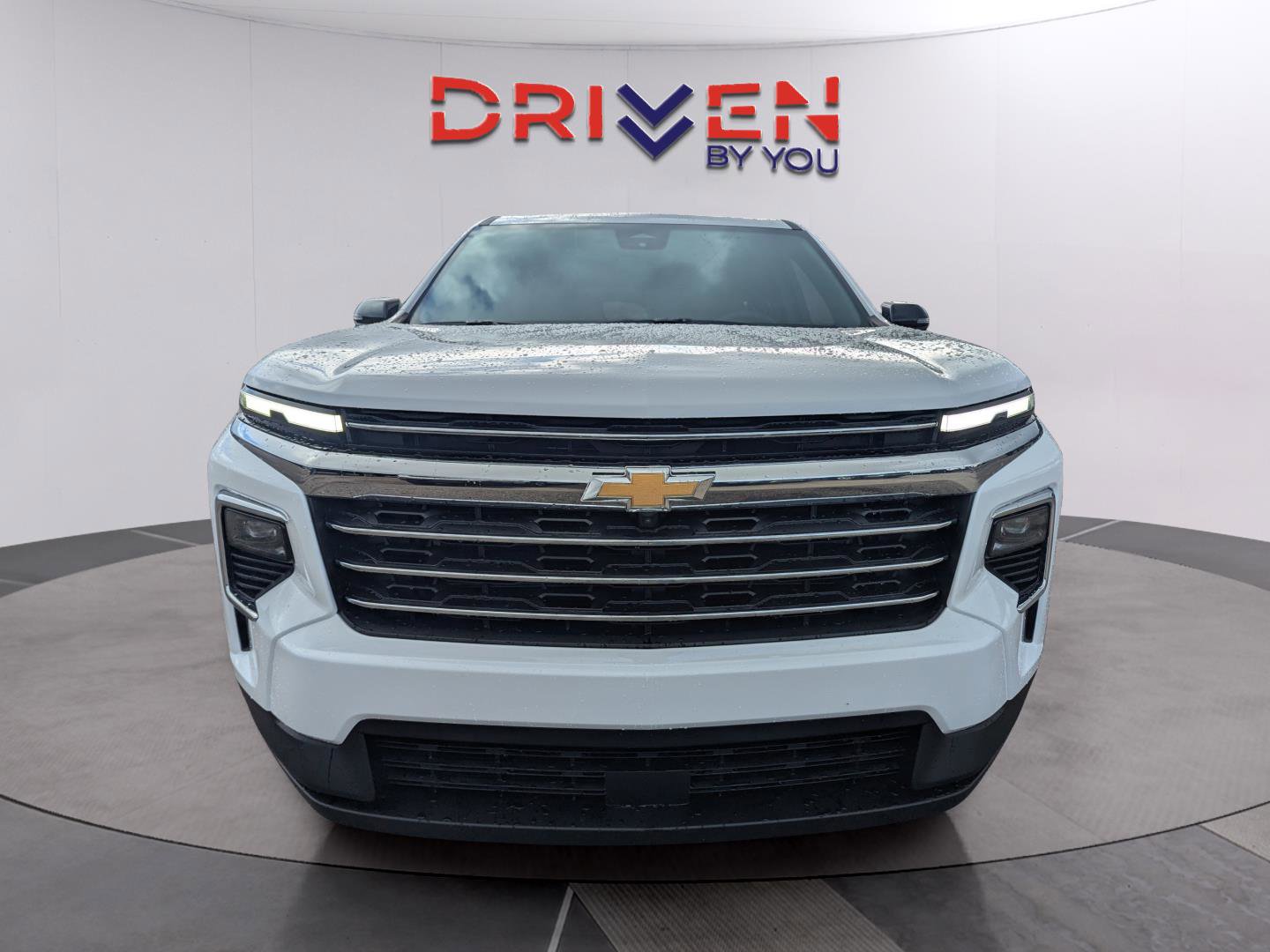 New 2026 Chevrolet Traverse LT w/ Driver Confidence Package image 8