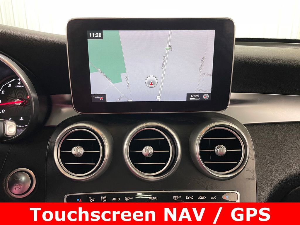 Used 2018 Mercedes-Benz GLC 300 4MATIC image 3