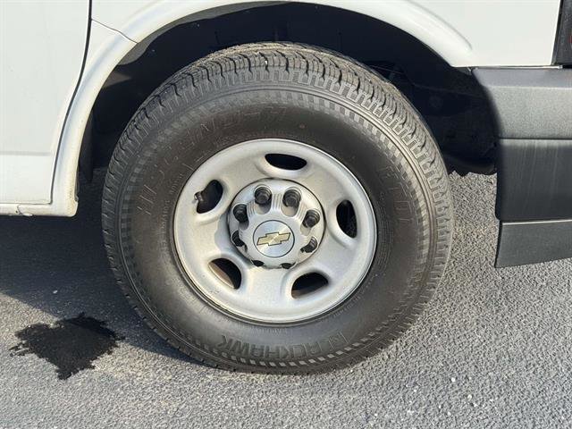 Used 2018 Chevrolet Express 2500 2500 w/ Driver Convenience Package image 24
