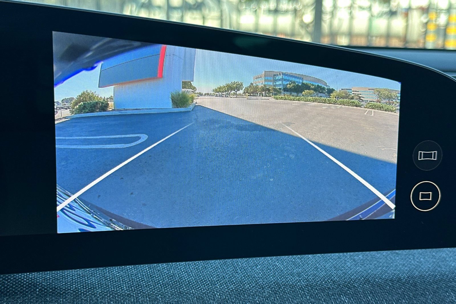 Used 2025 Lucid Air Pure RWD image 26