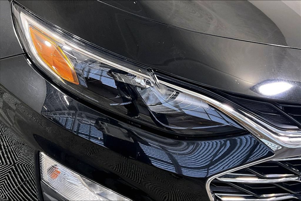 Used 2020 Chevrolet Malibu LT FWD image 26