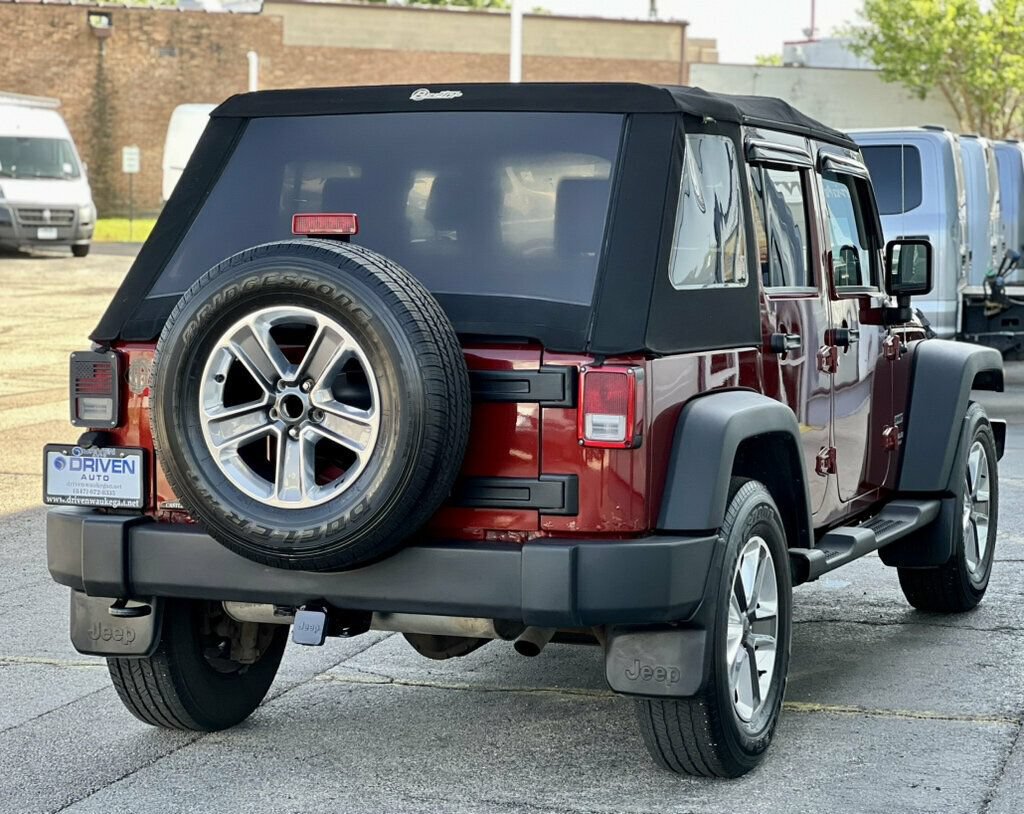 Used 2010 Jeep Wrangler Unlimited Sport AWD/4WD image 5