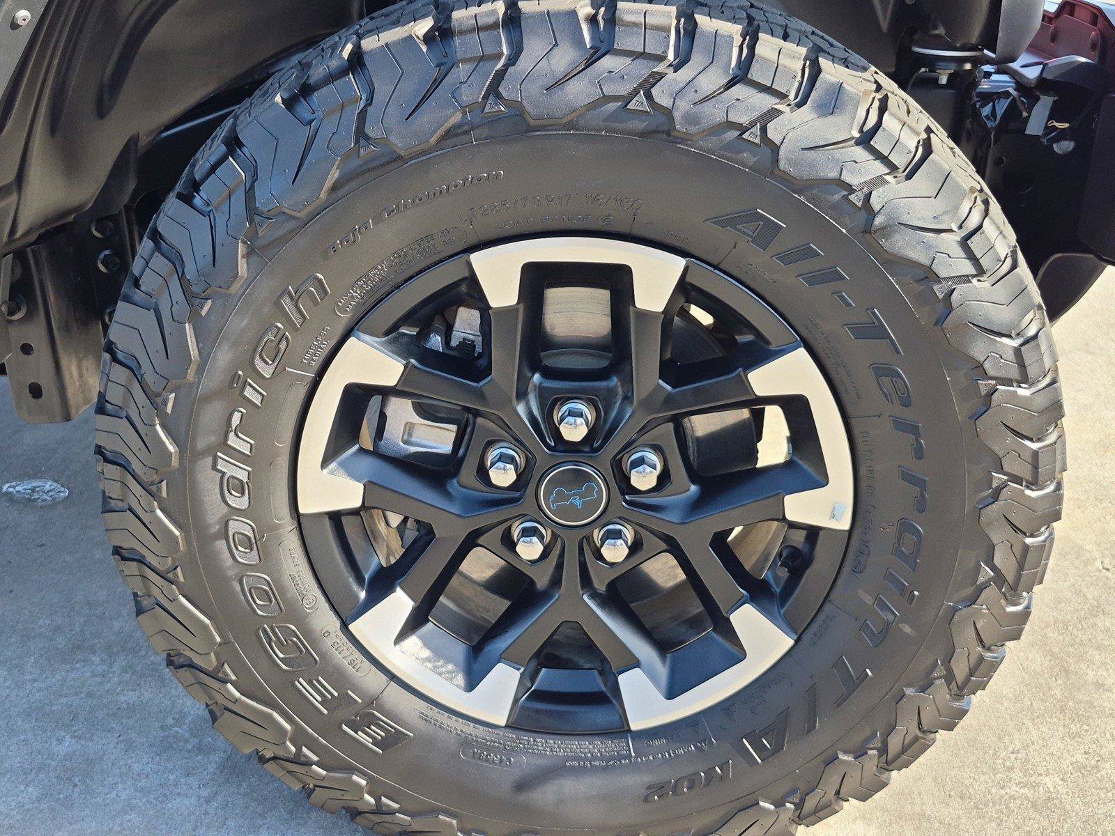 Certified 2025 Jeep Wrangler Unlimited Rubicon 4xe w/ Convenience Group AWD/4WD image 13