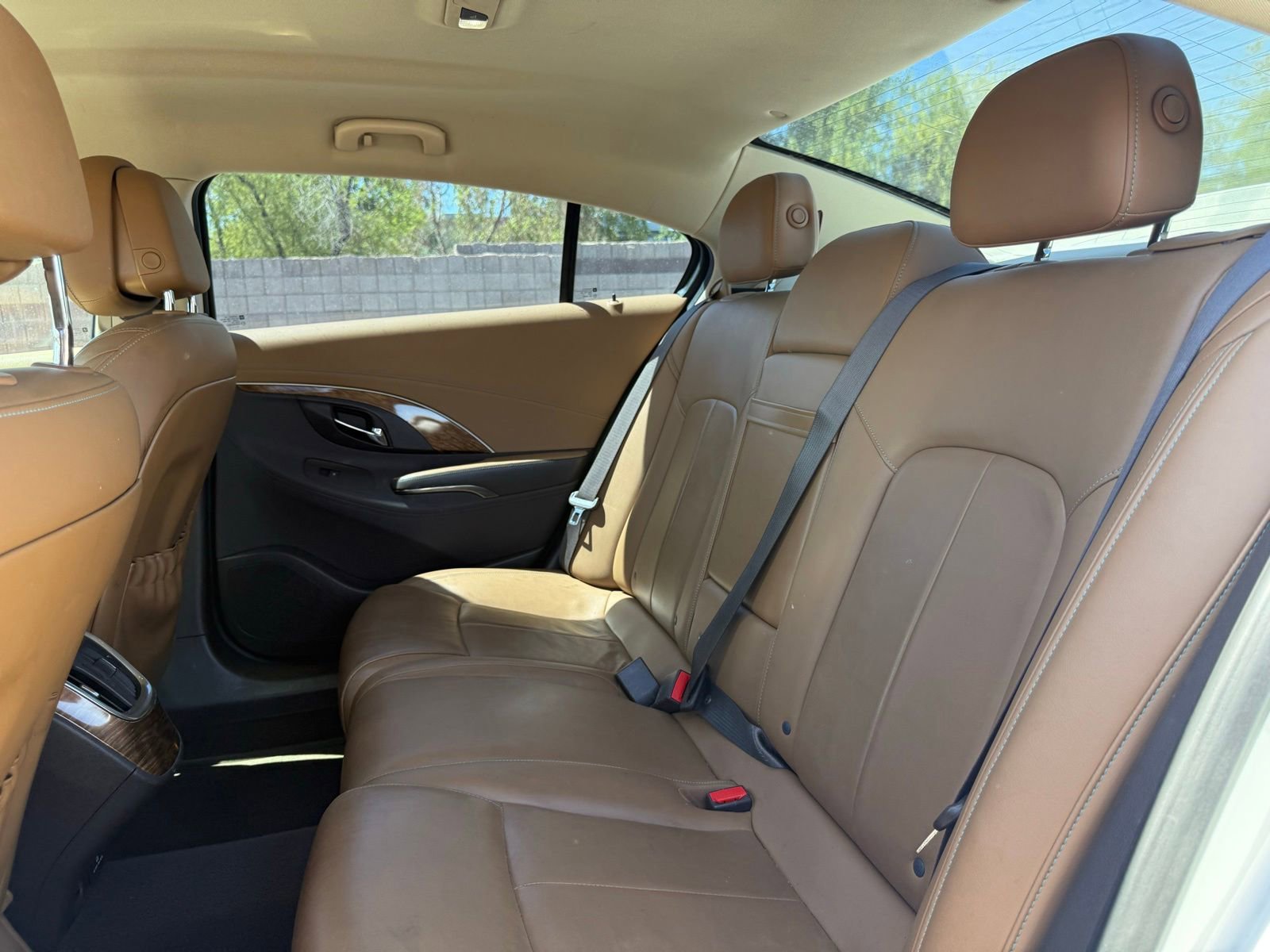 Used 2014 Buick LaCrosse Leather FWD image 9