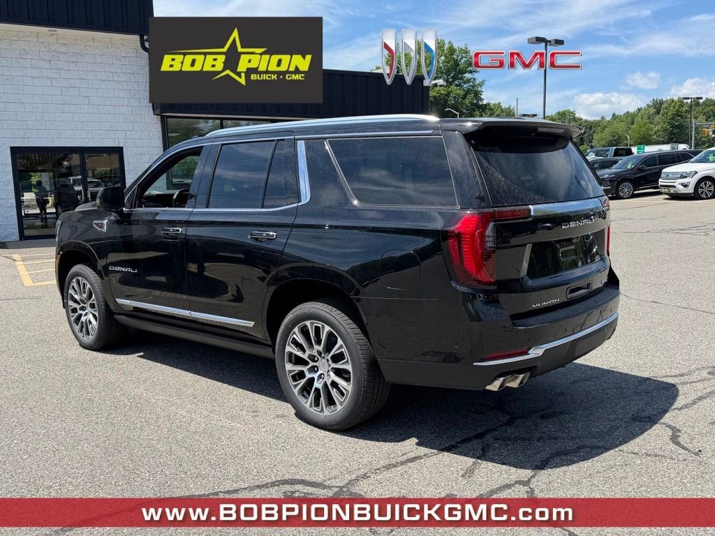New 2026 GMC Yukon Denali w/ Denali Reserve Package AWD/4WD image 3