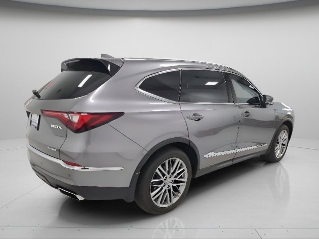 Used 2023 Acura MDX SH-AWD w/ Advance Package image 9