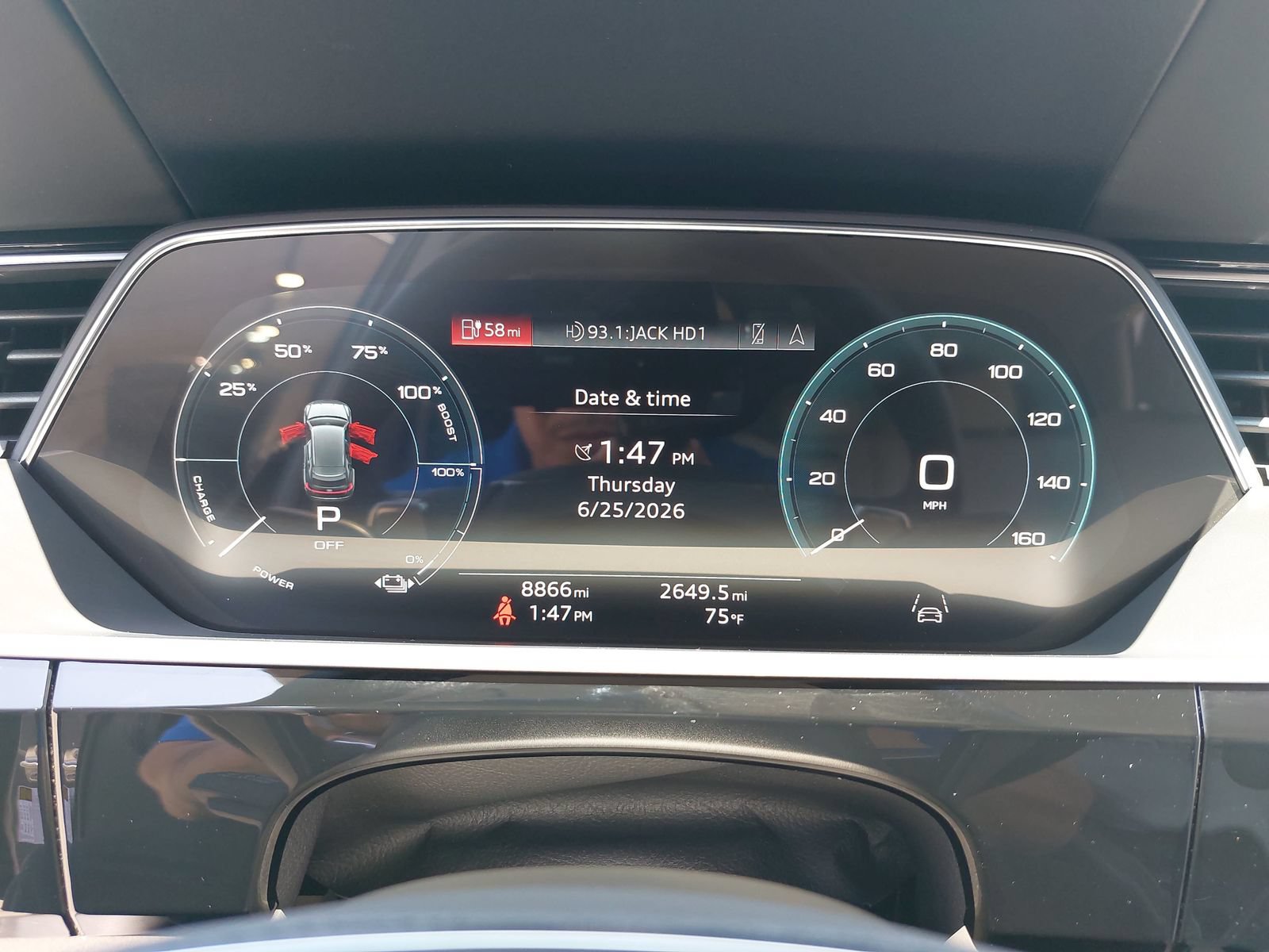 Used 2024 Audi Q8 e-tron Premium Plus w/ Prestige Package AWD/4WD image 20