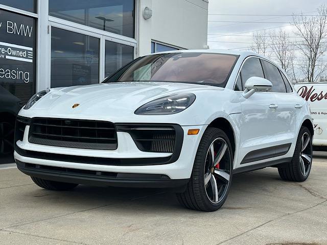 Used 2022 Porsche Macan S image 3