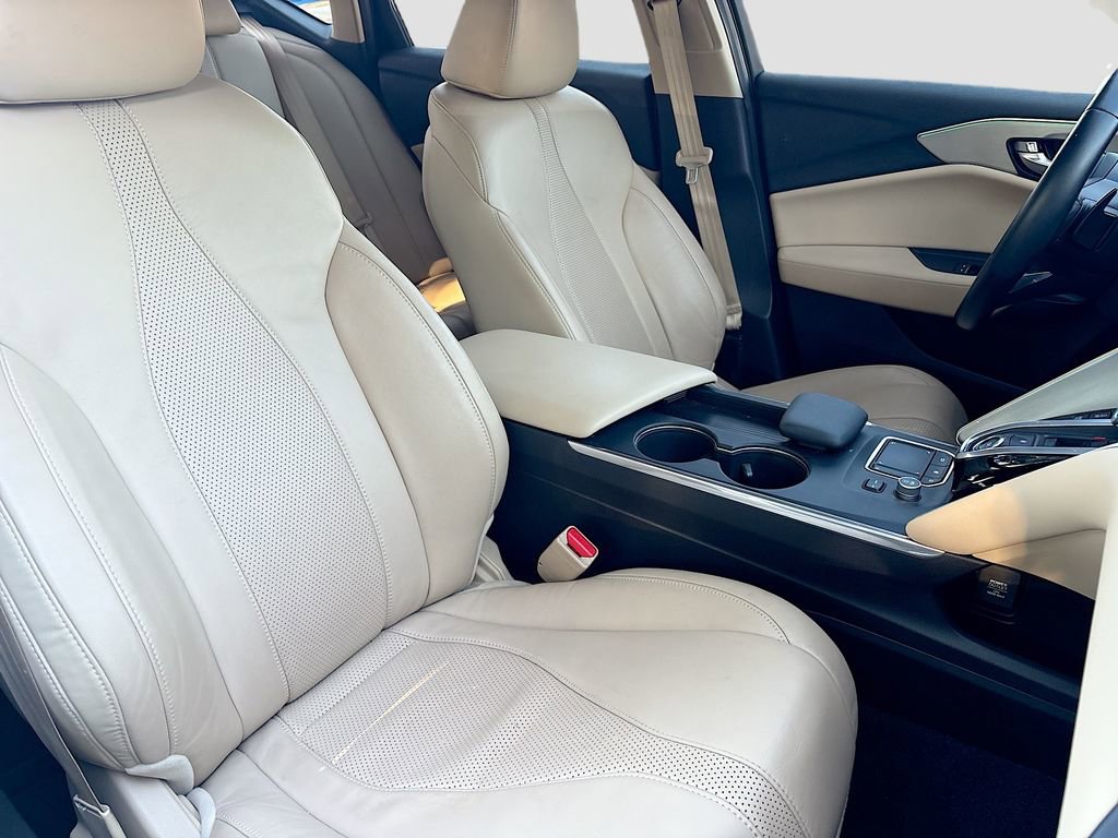 Used 2022 Acura TLX w/ Technology Package FWD image 29