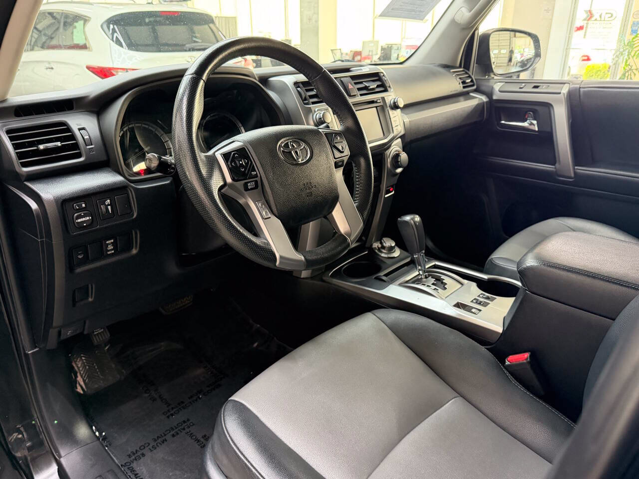 Used 2019 Toyota 4Runner SR5 Premium AWD/4WD image 20