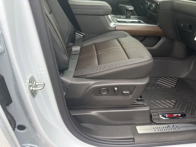 New 2026 Chevrolet Silverado 1500 LTZ w/ LTZ Premium Package image 32
