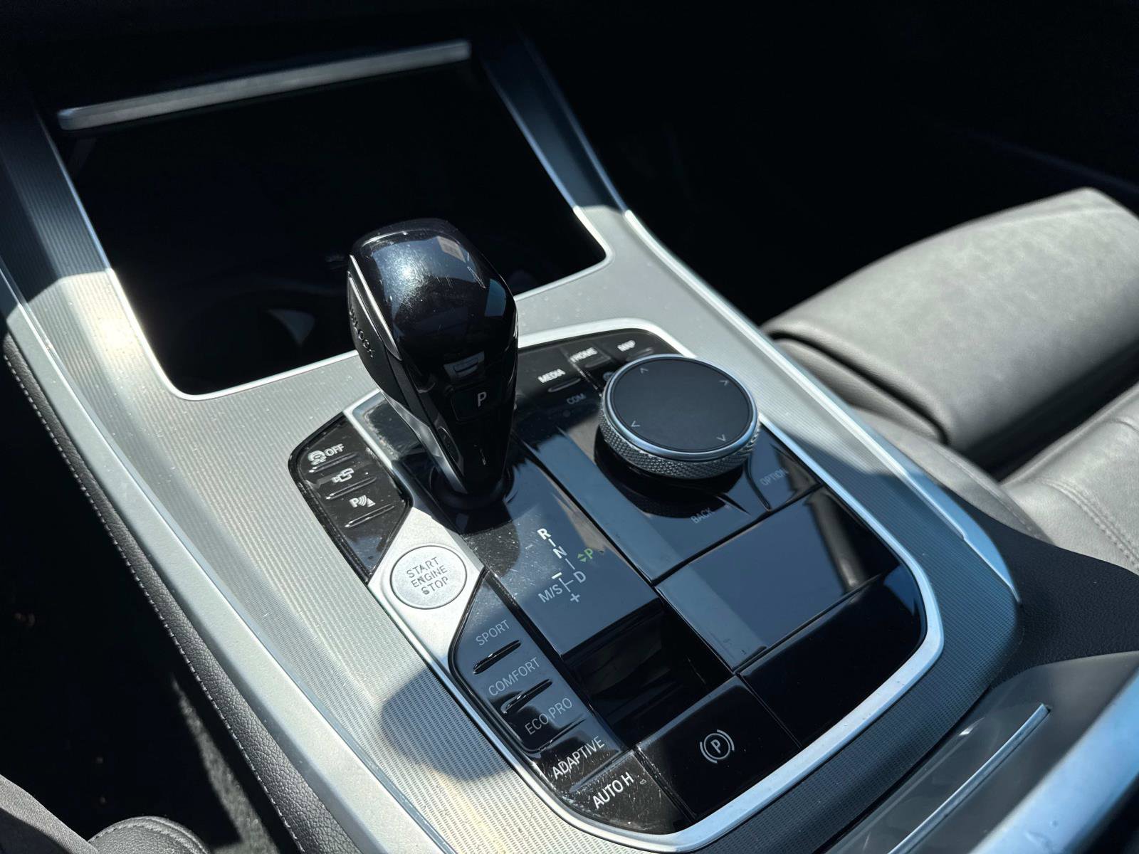 Certified 2022 BMW X5 sDrive40i w/ Premium Package image 26