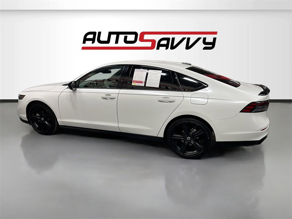 Used 2025 Honda Accord Sport image 4