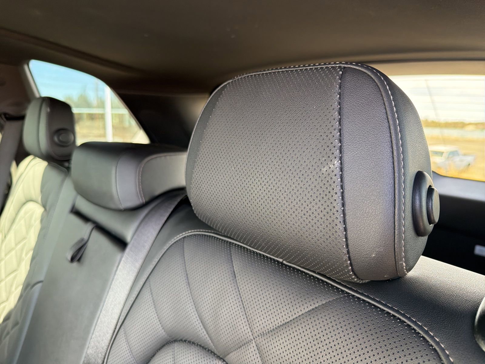 Used 2024 BMW X5 xDrive40i w/ Premium Package image 45