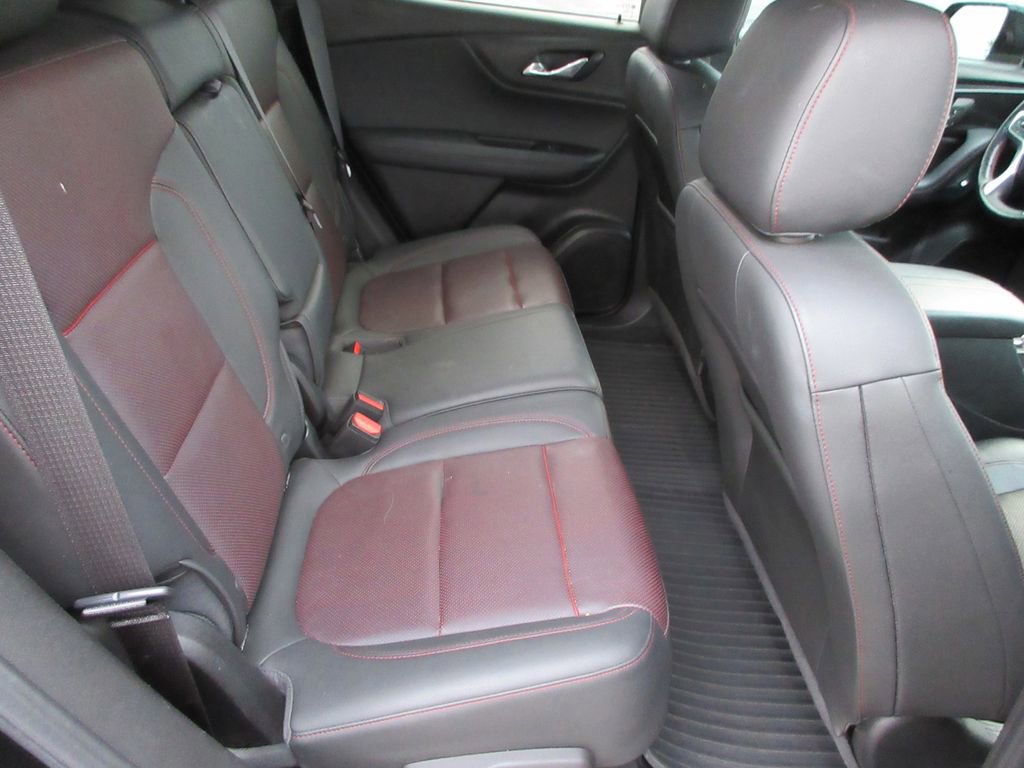Certified 2019 Chevrolet Blazer RS w/ Sun and Wheels Package image 19