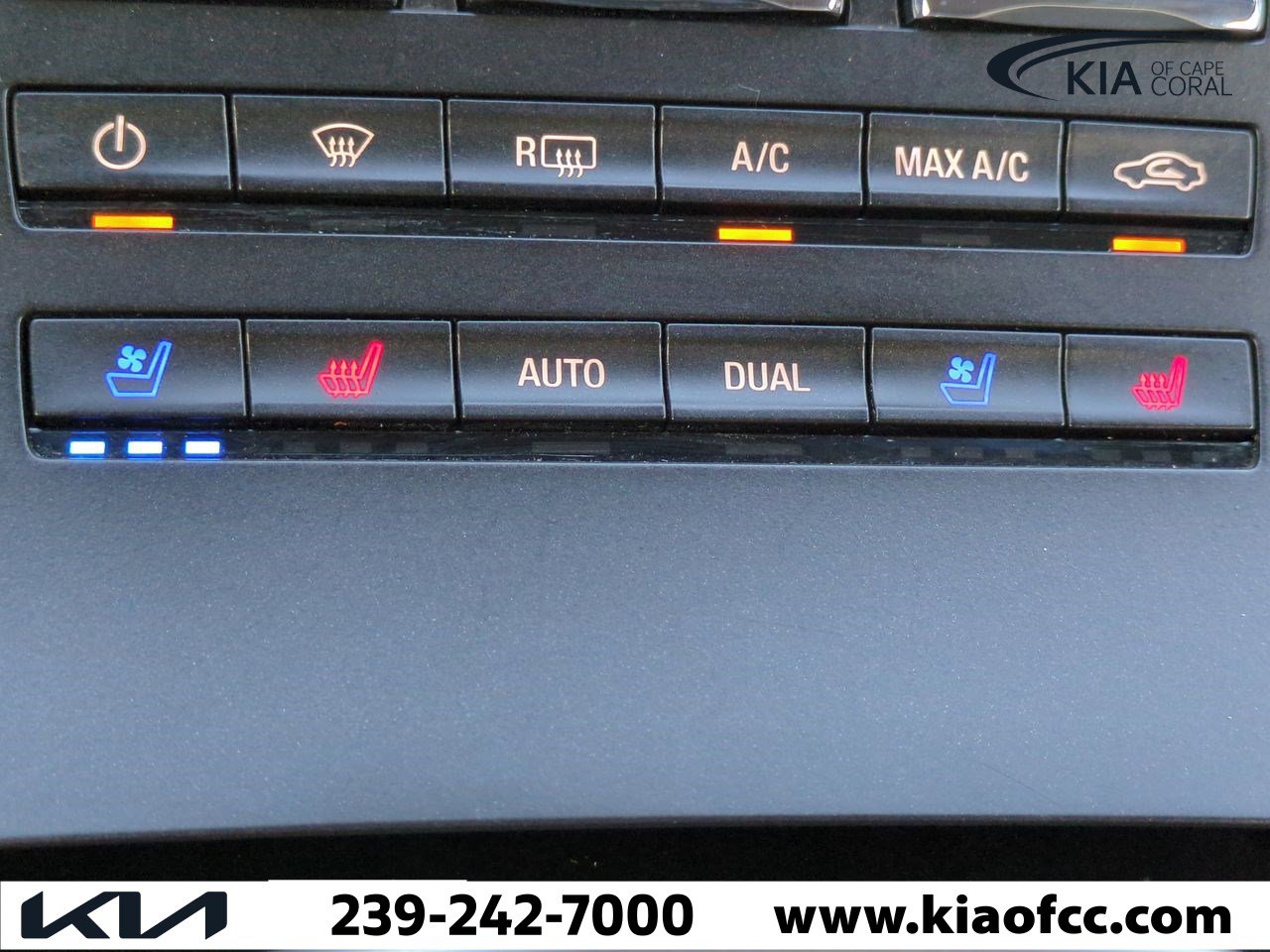 Used 2020 Lincoln Nautilus Reserve w/ Equipment Group 201A image 25