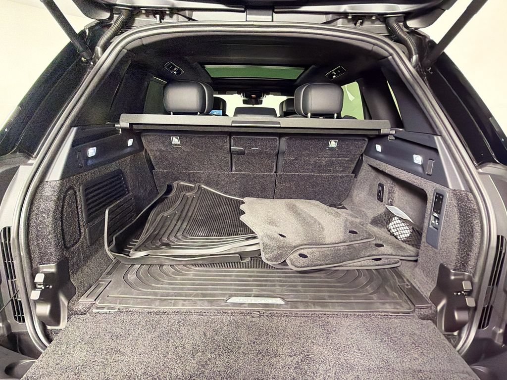 Used 2026 Land Rover Range Rover Long Wheelbase Autobiography AWD/4WD image 29