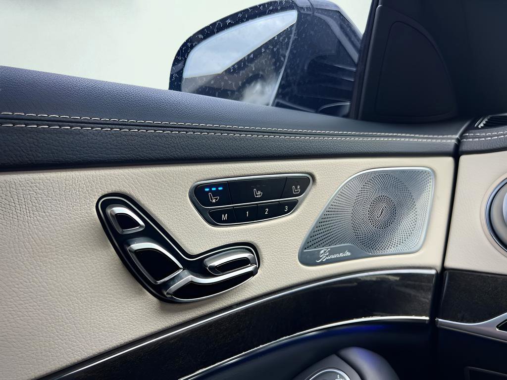 Used 2018 Mercedes-Benz S 560 Sedan image 54