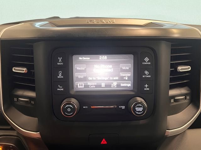 Used 2022 RAM 1500 Big Horn AWD/4WD image 18