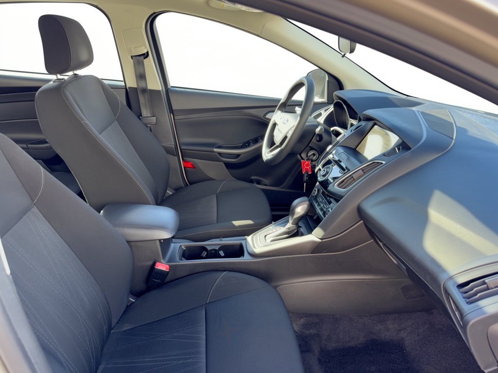 Used 2018 Ford Focus SEL FWD image 30