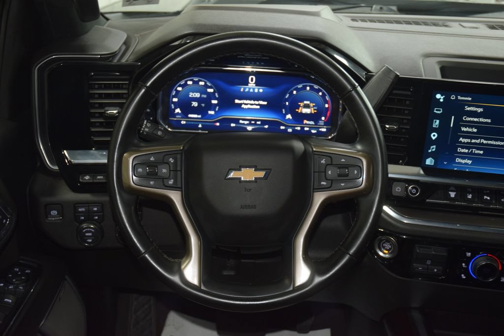 Used 2024 Chevrolet Silverado 3500 High Country w/ High Country Premium Package AWD/4WD image 41