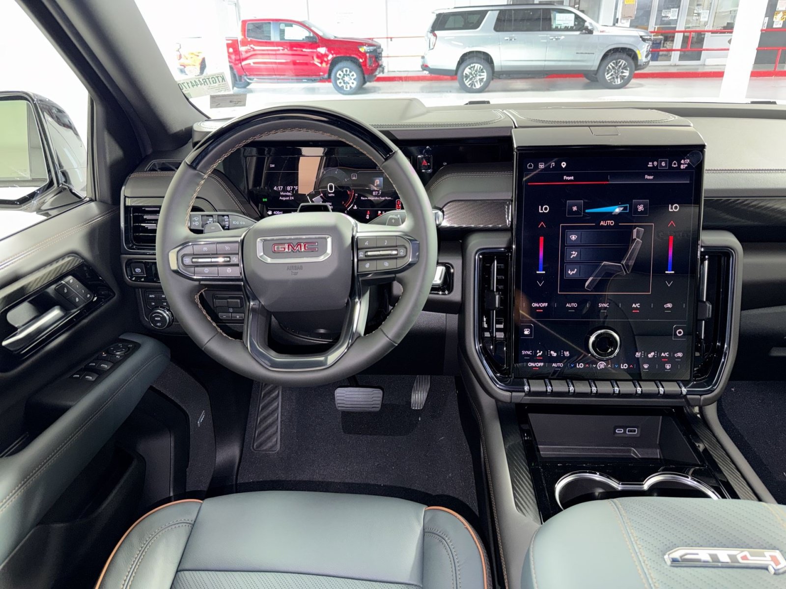 New 2026 GMC Yukon XL AT4 w/ AT4 Premium Plus Package AWD/4WD image 16