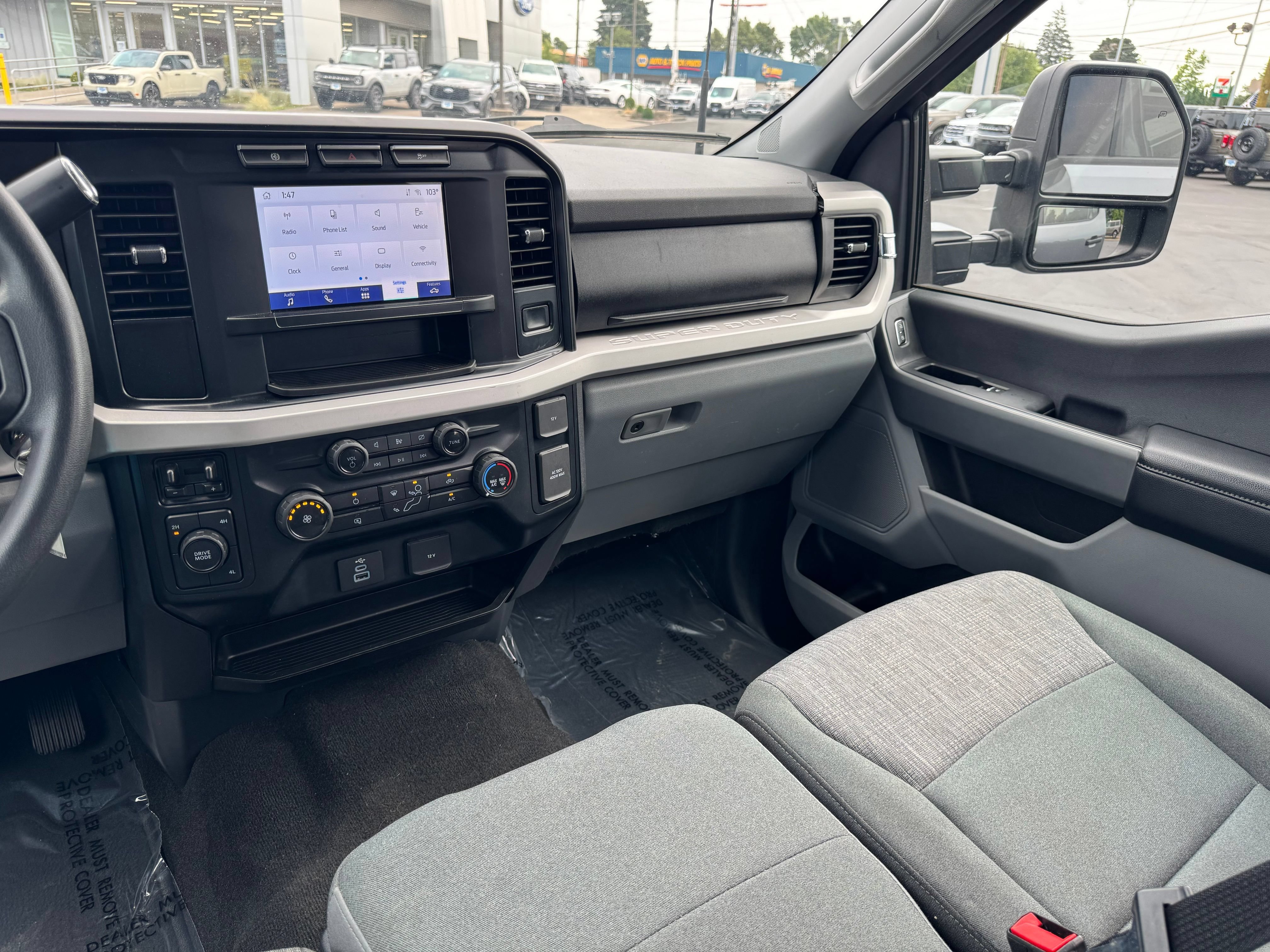 Used 2024 Ford F350 XLT AWD/4WD image 24