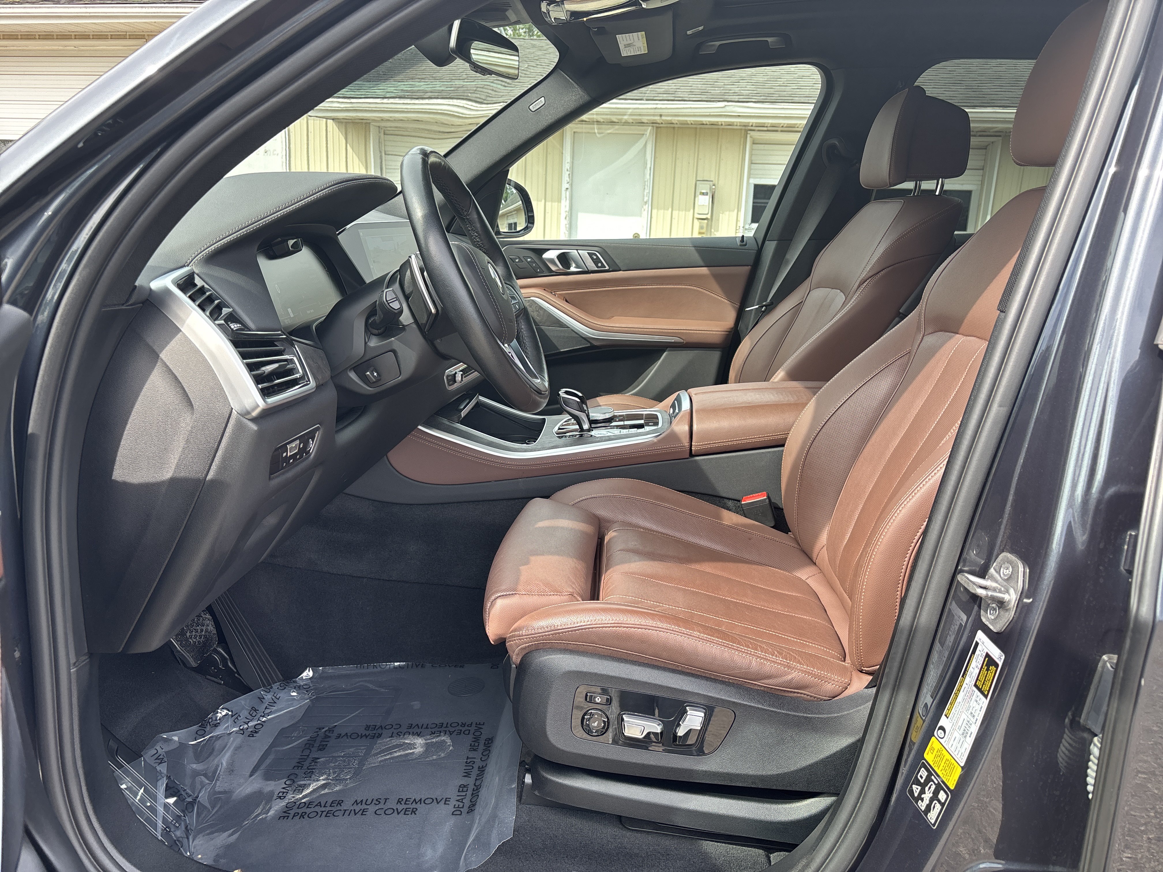Used 2022 BMW X5 xDrive40i AWD/4WD image 16