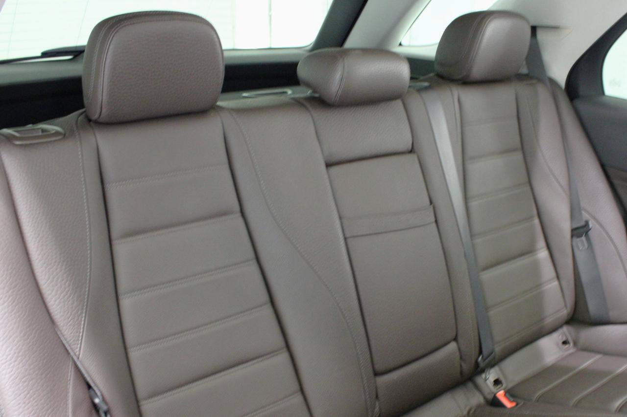 Used 2020 Mercedes-Benz GLE 350 4MATIC image 44