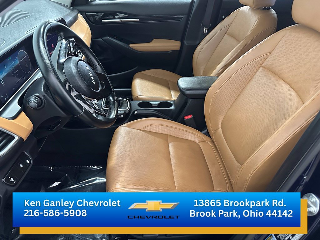 Used 2024 Kia Seltos EX FWD image 10