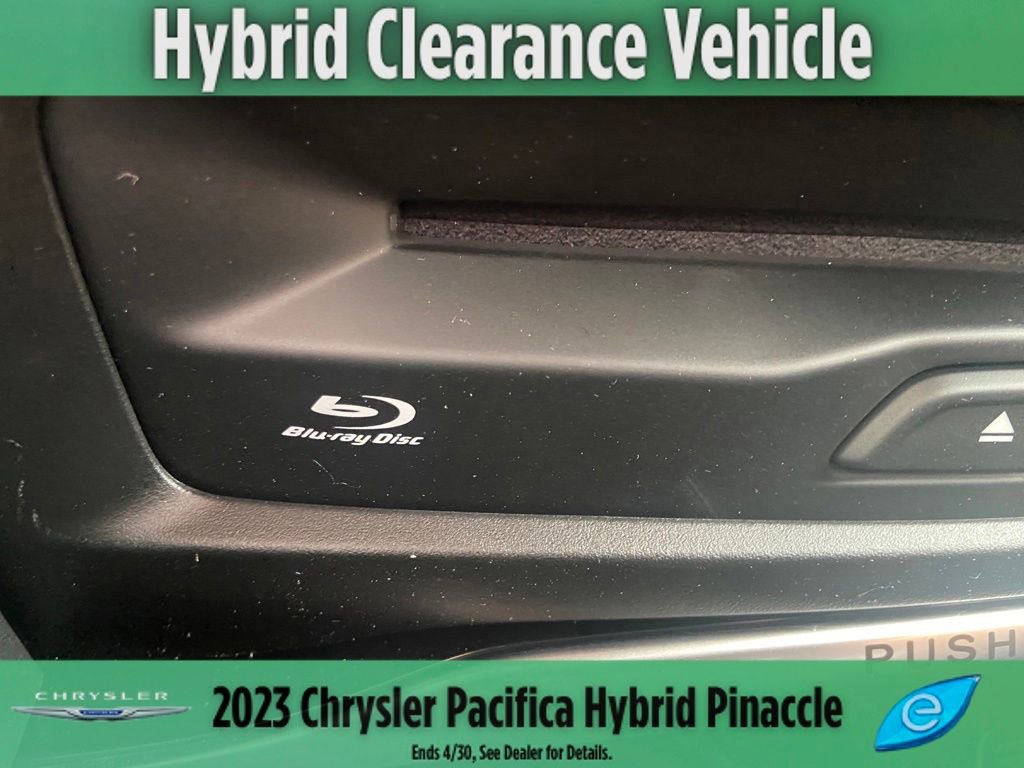 New 2023 Chrysler Pacifica Pinnacle image 36
