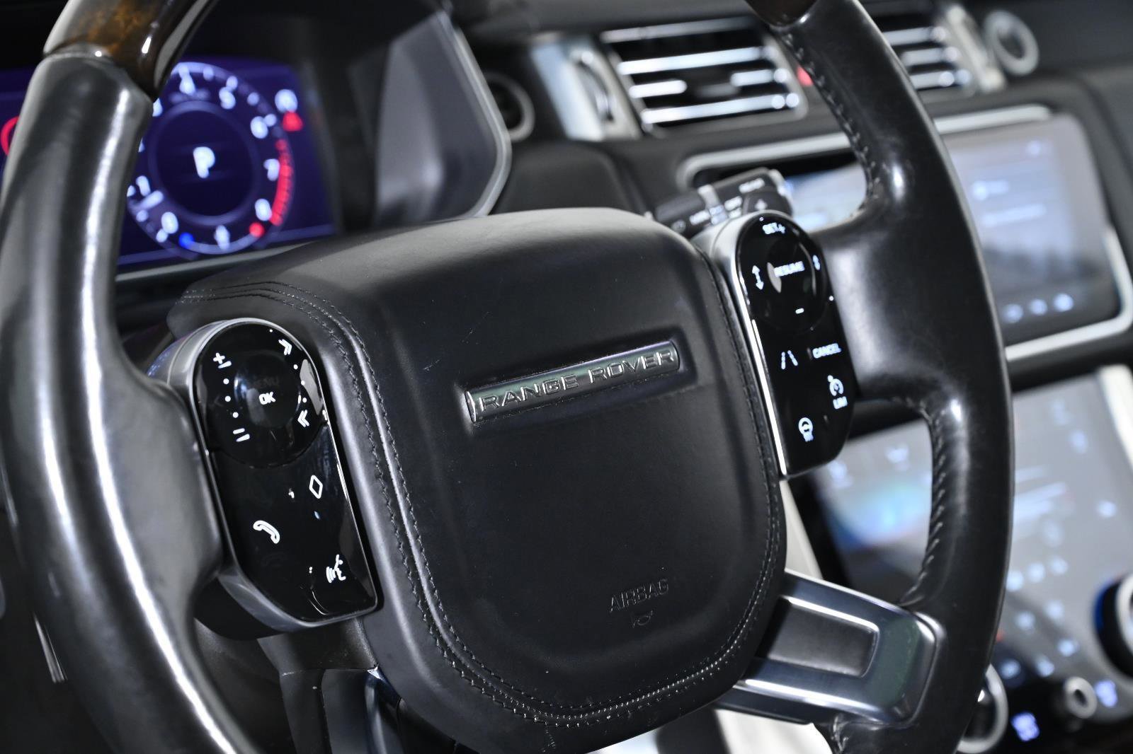 Used 2021 Land Rover Range Rover AWD/4WD image 10