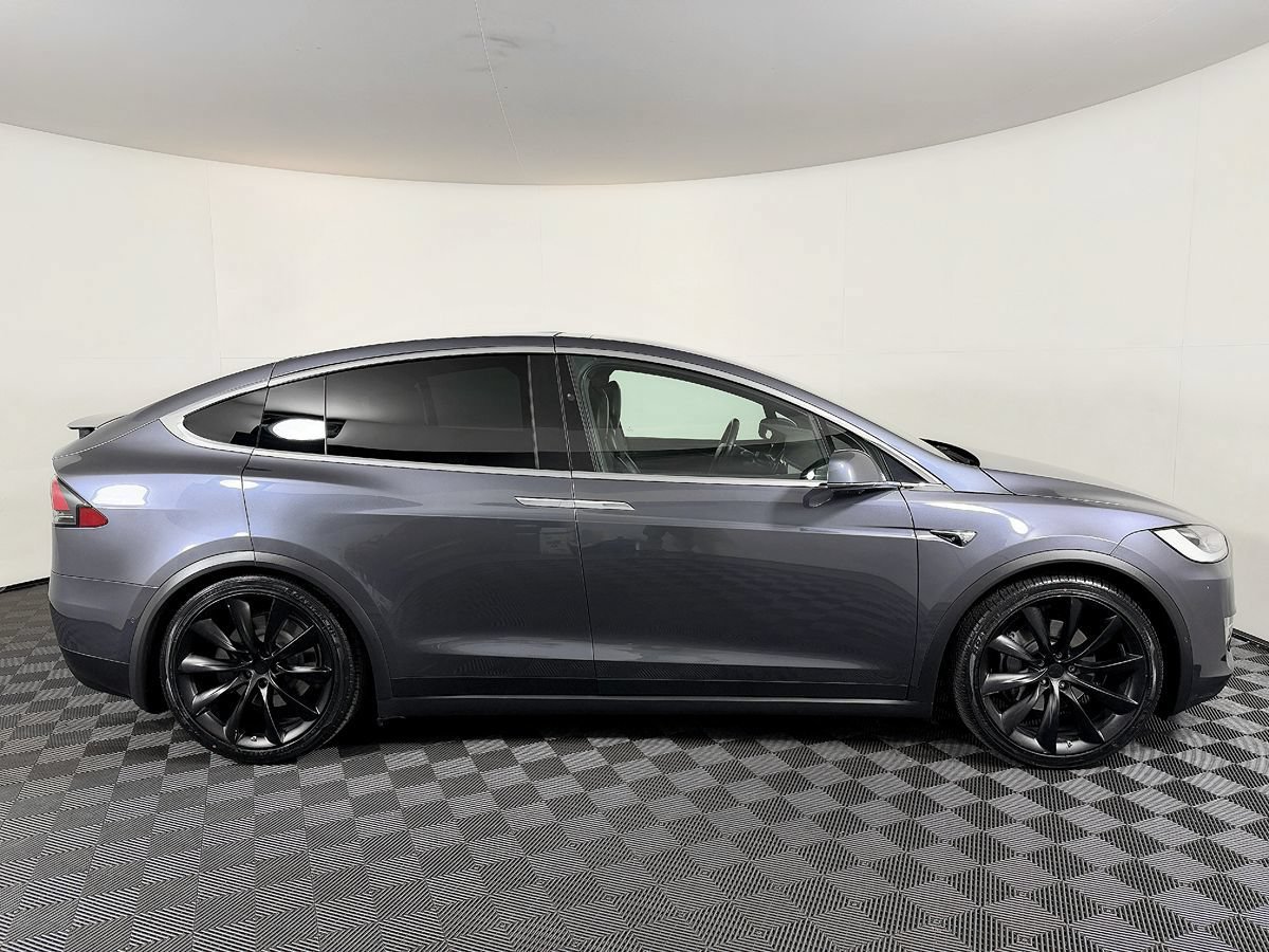Used 2018 Tesla Model X 100D AWD/4WD image 7