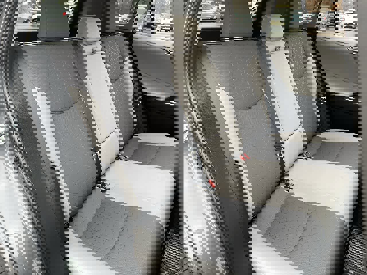 Used 2023 Toyota RAV4 XLE image 15