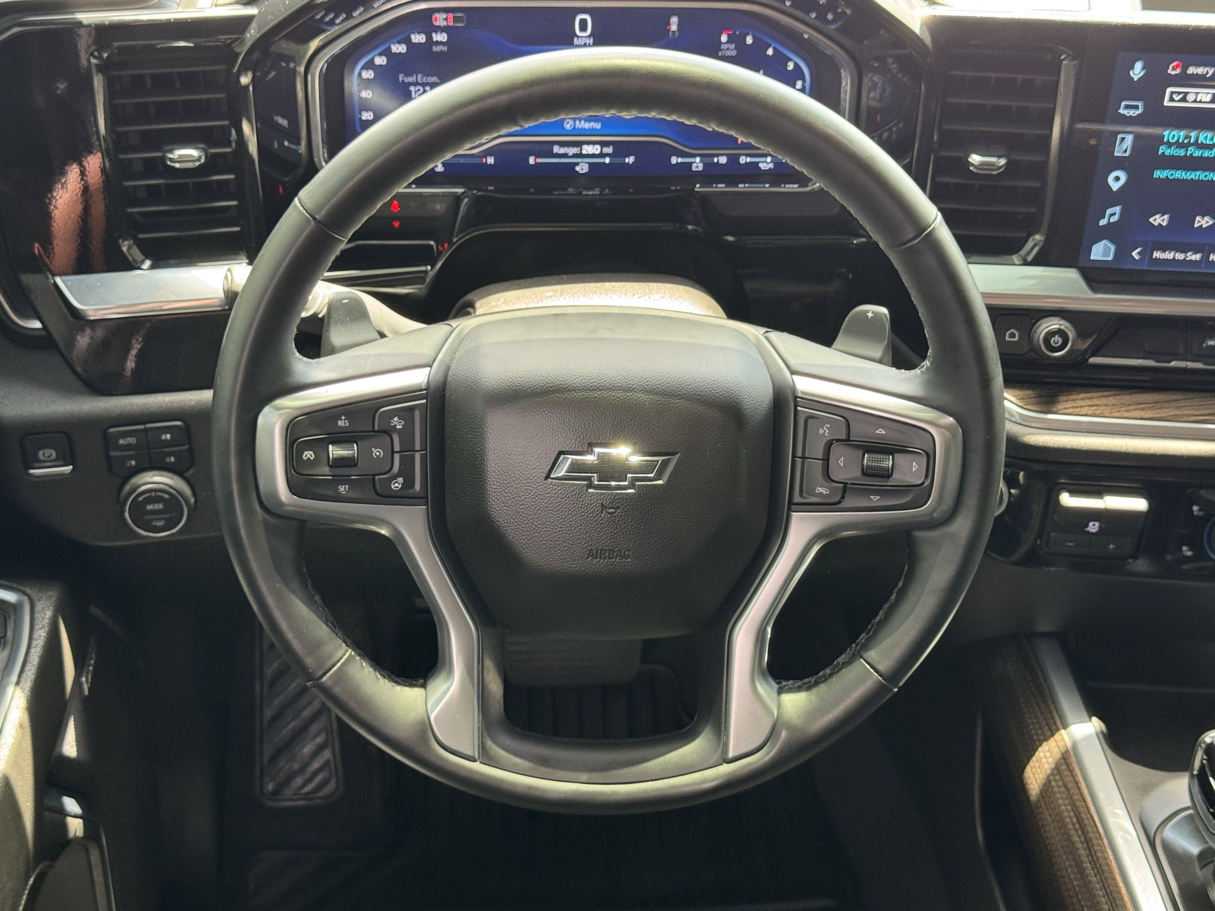 Used 2025 Chevrolet Silverado 1500 RST w/ Texas Edition Plus AWD/4WD image 16