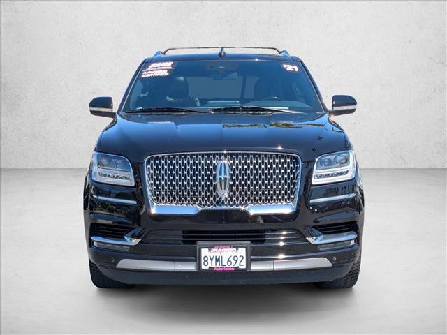 Used 2021 Lincoln Navigator L Reserve w/ Cargo Convenience Package RWD image 2