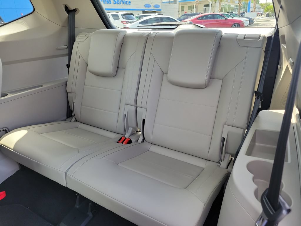 Used 2022 Volkswagen Atlas SE w/ Panoramic Sunroof Package FWD image 18