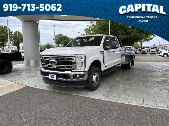 New 2026 Ford F350 XL w/ XL Chrome Package AWD/4WD image 4